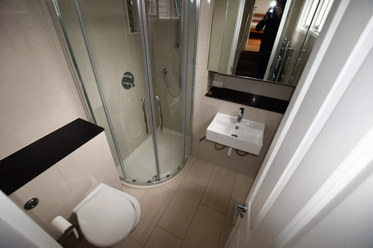 Property thumbnail 3