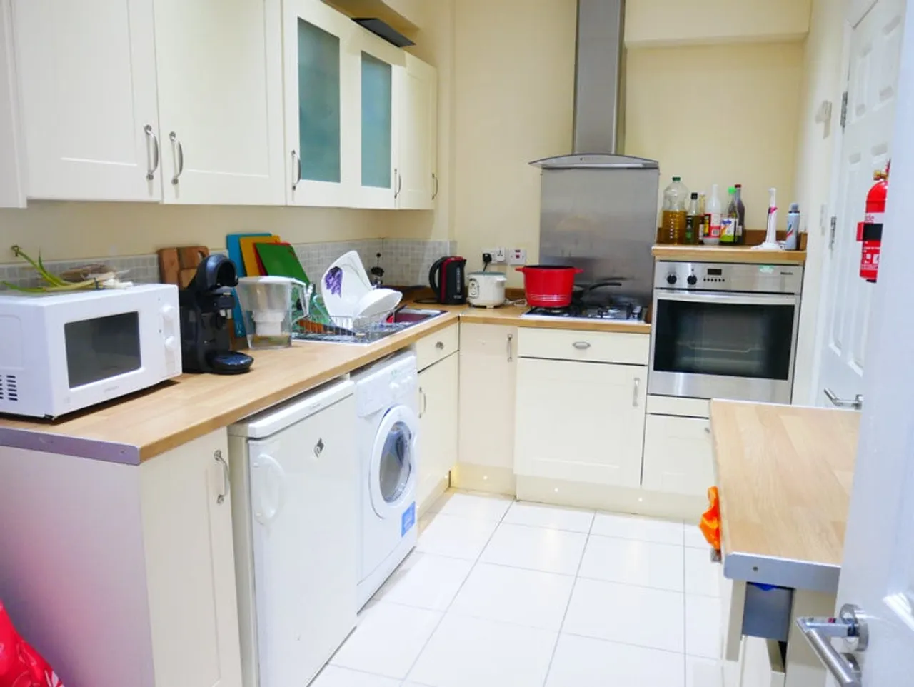 Property thumbnail 2