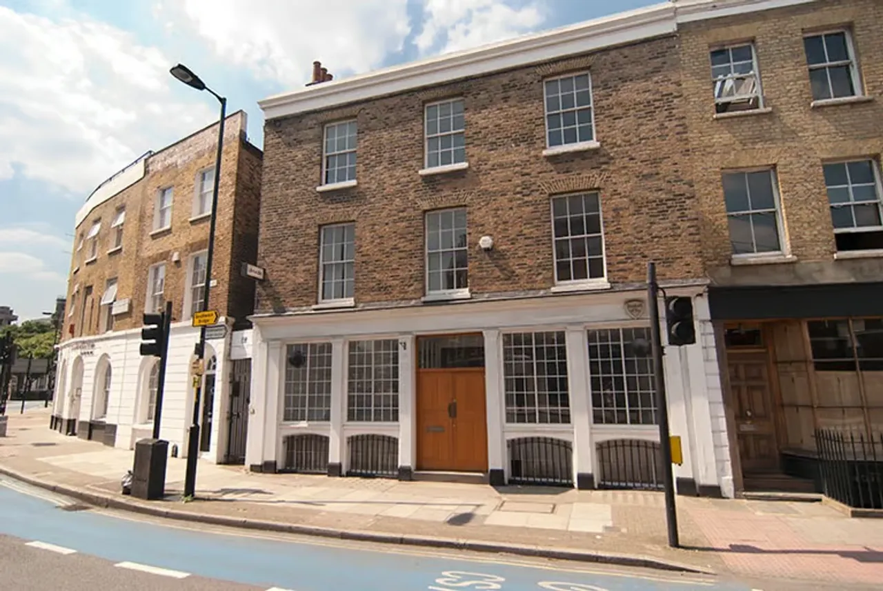 Property thumbnail 2