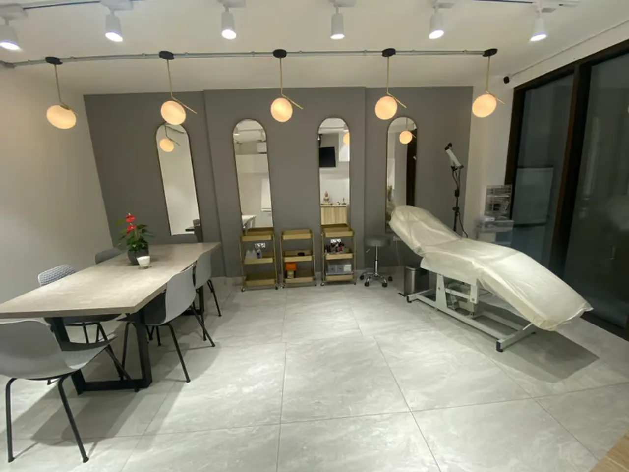 Property thumbnail 2