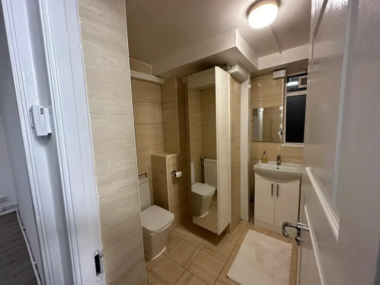 Property thumbnail 3