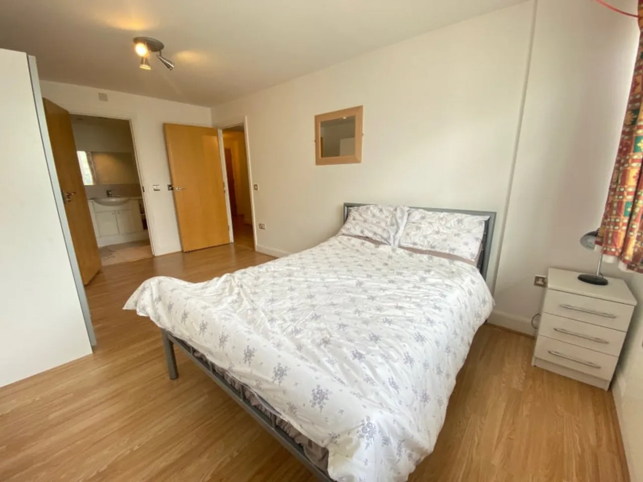 Property thumbnail 2