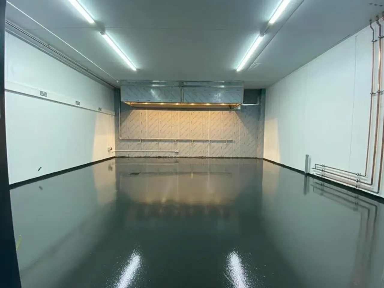 1696245413241-1.png