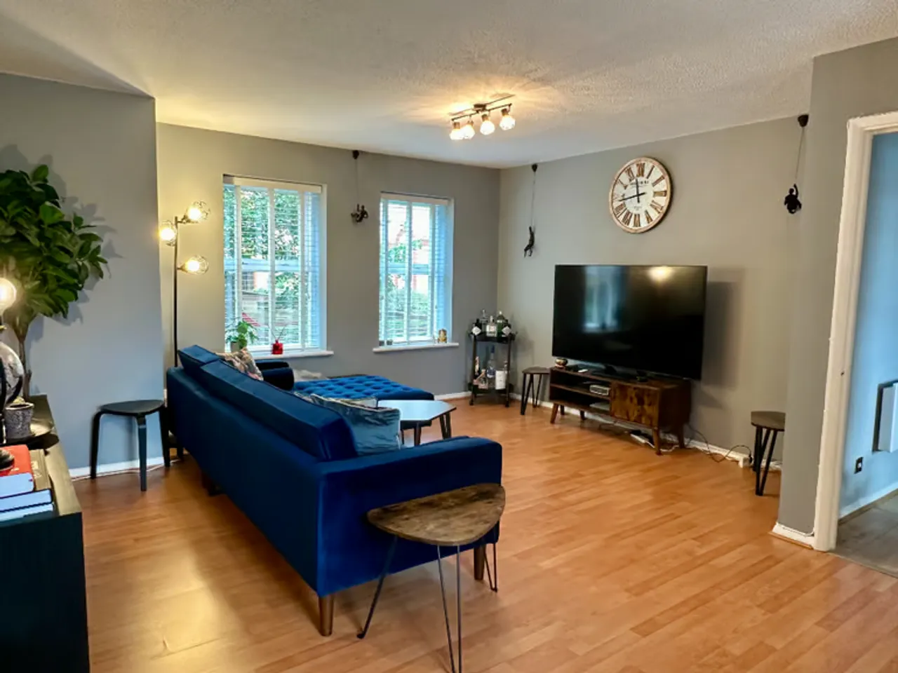 Property thumbnail 3