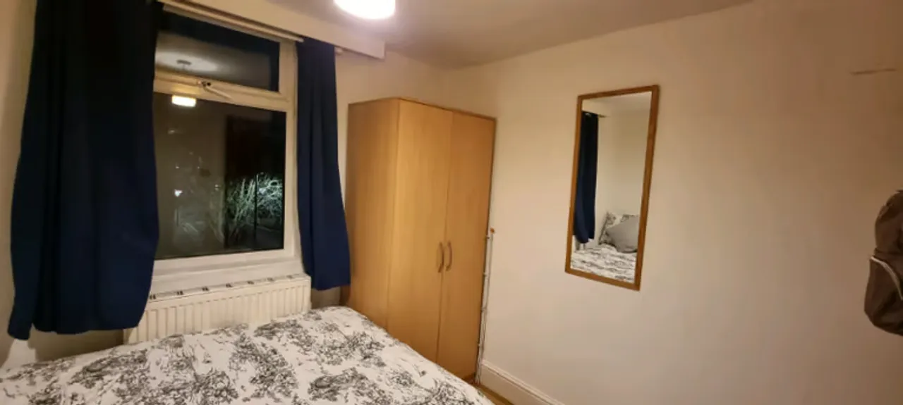 Property thumbnail 2