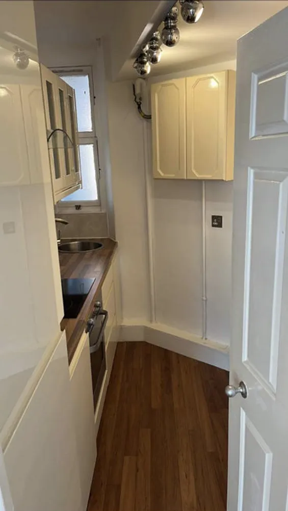 Property thumbnail 3