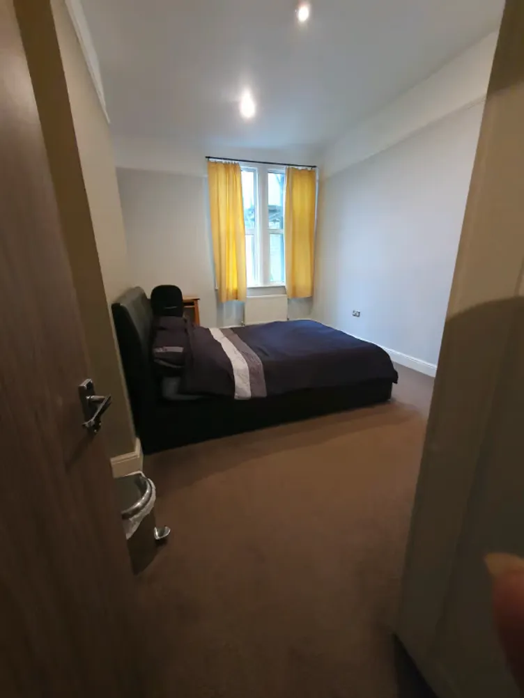 Property thumbnail 3