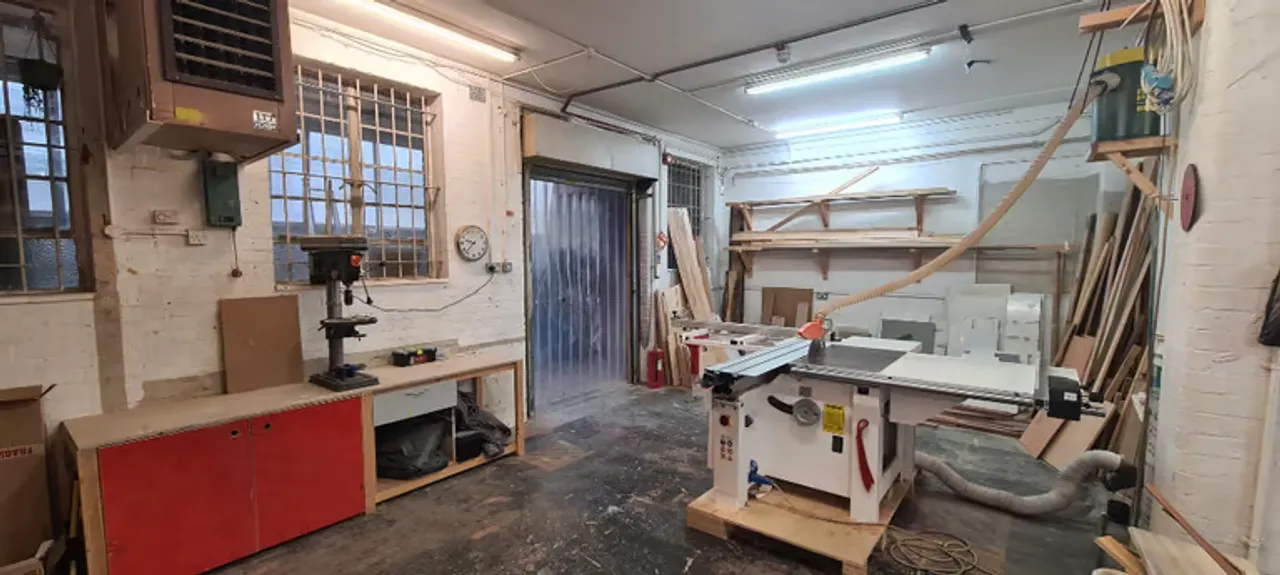 Property thumbnail 3