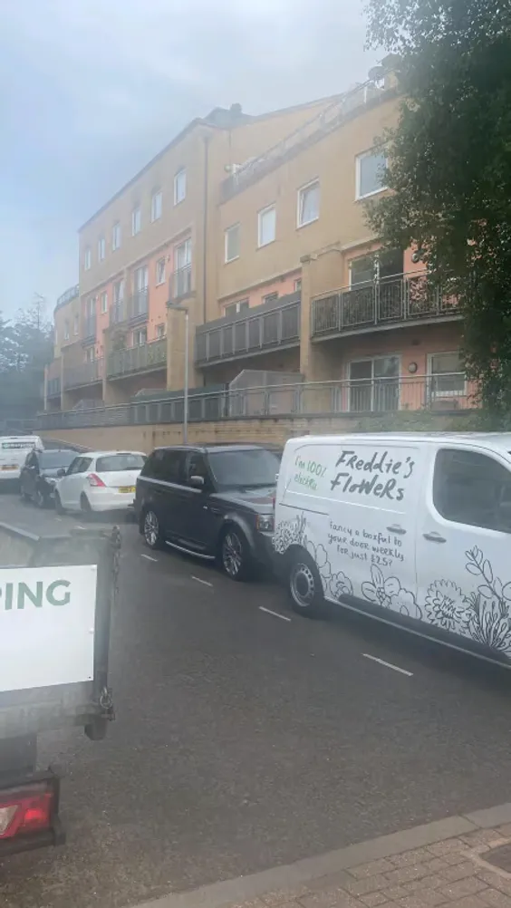 Property thumbnail 2