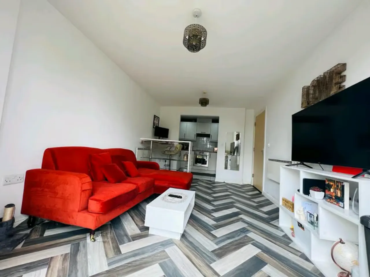 Property thumbnail 3