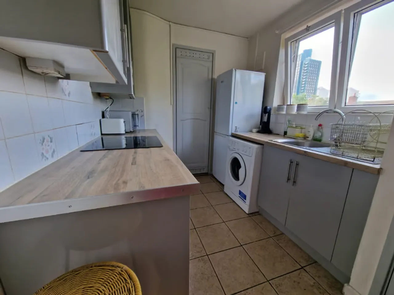 Property thumbnail 3