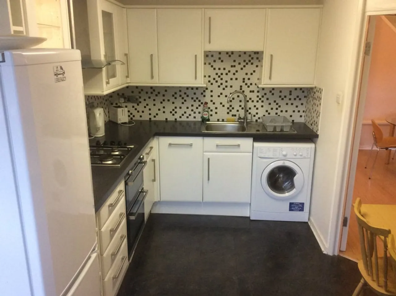 Property thumbnail 3