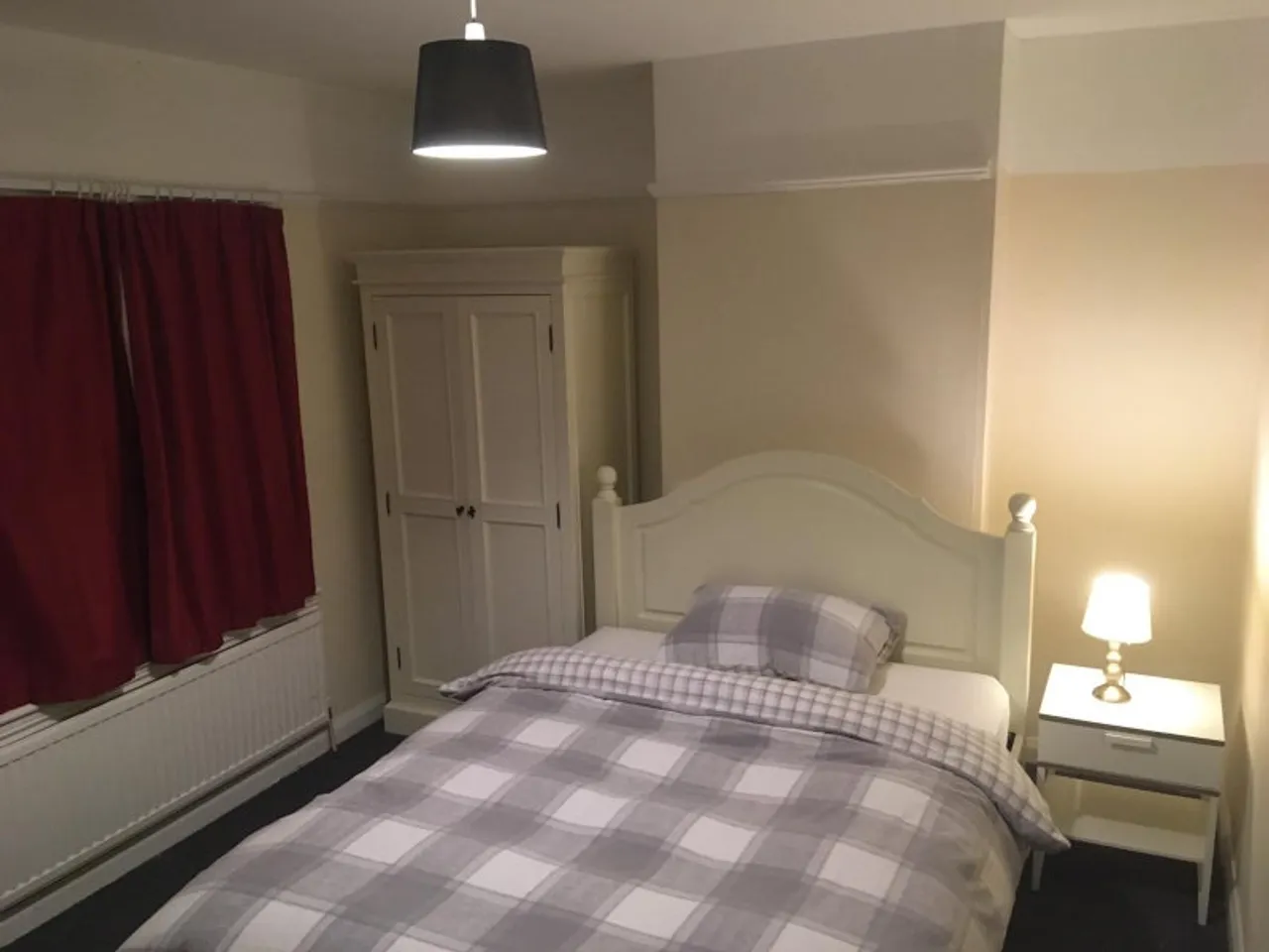 1720440623022-s7.jpg