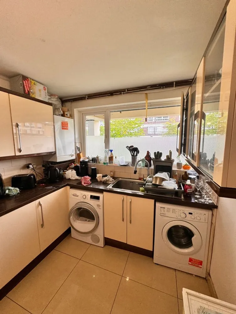 Property thumbnail 3