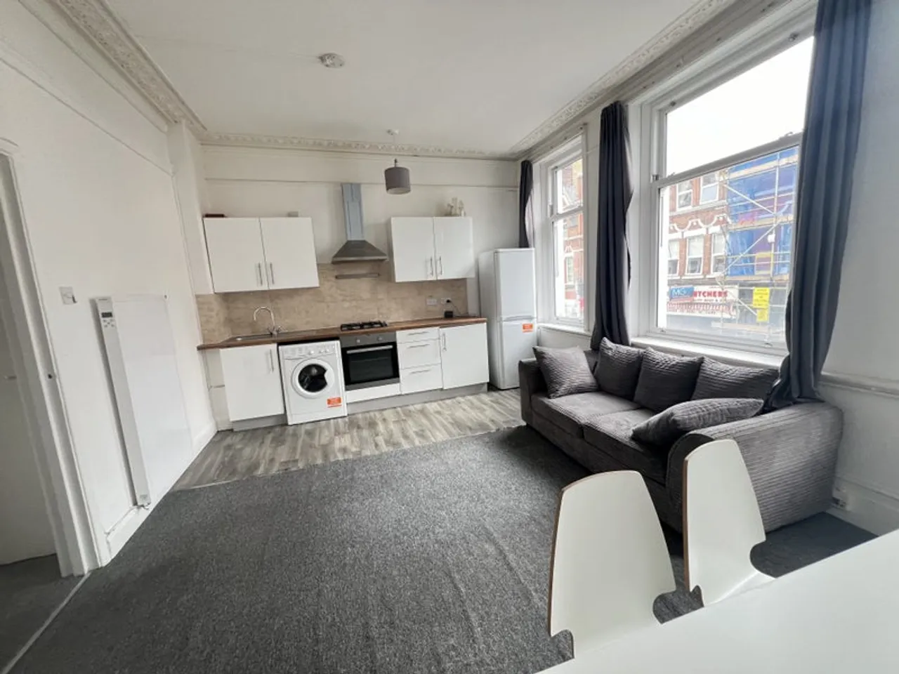 Property thumbnail 2