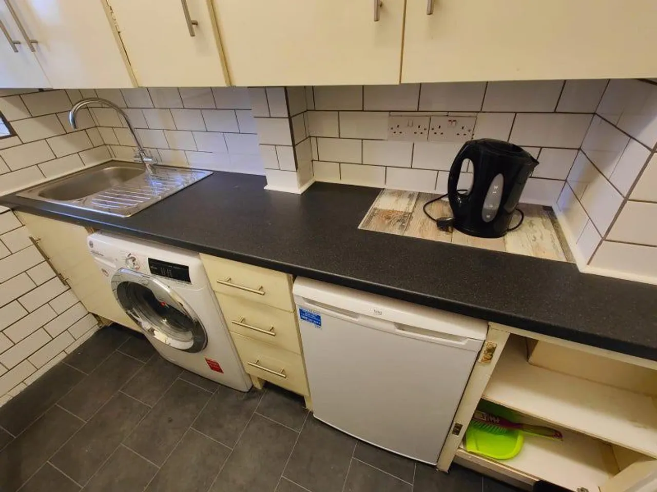 Property thumbnail 3