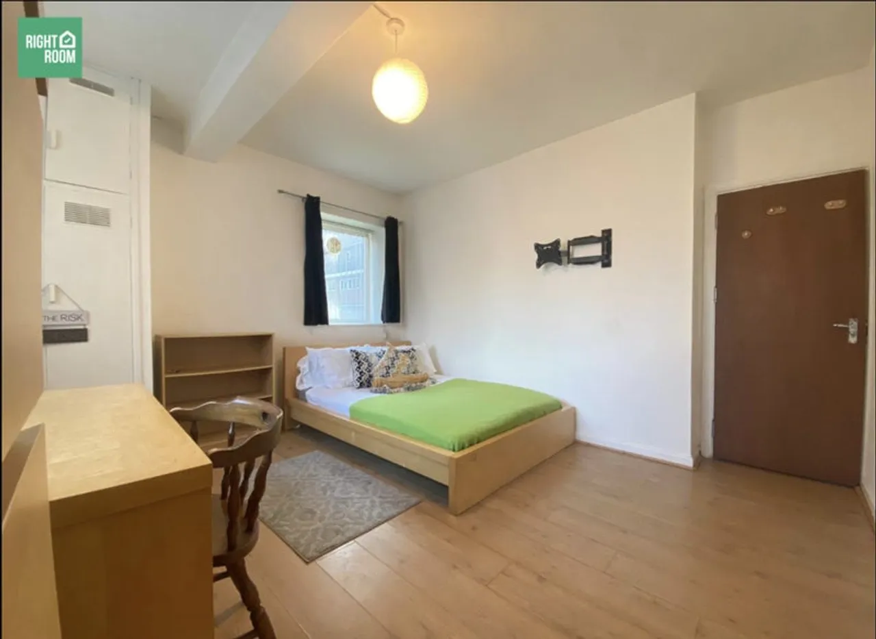 Property thumbnail 2