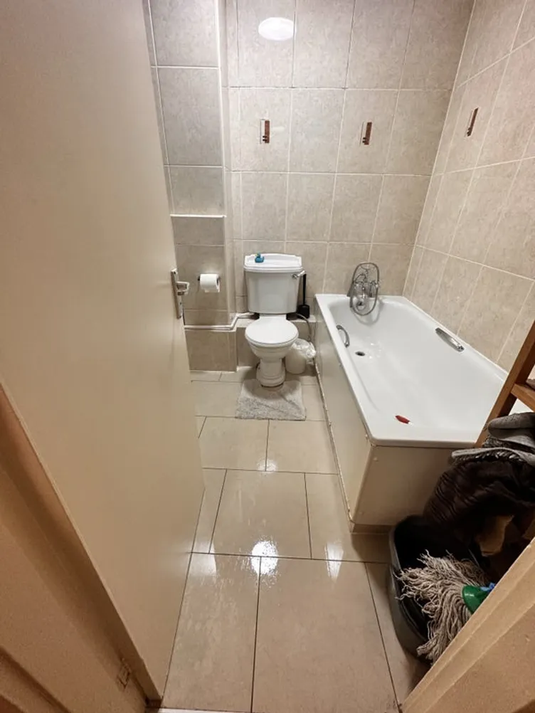 Property thumbnail 2