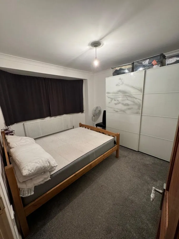 Property thumbnail 3