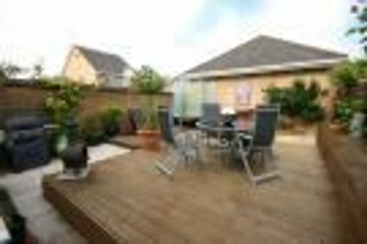 Property thumbnail 3