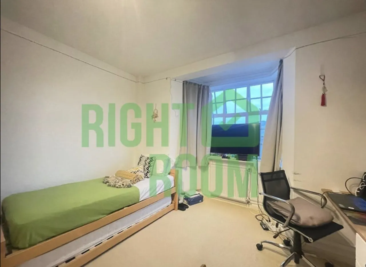 Property thumbnail 2