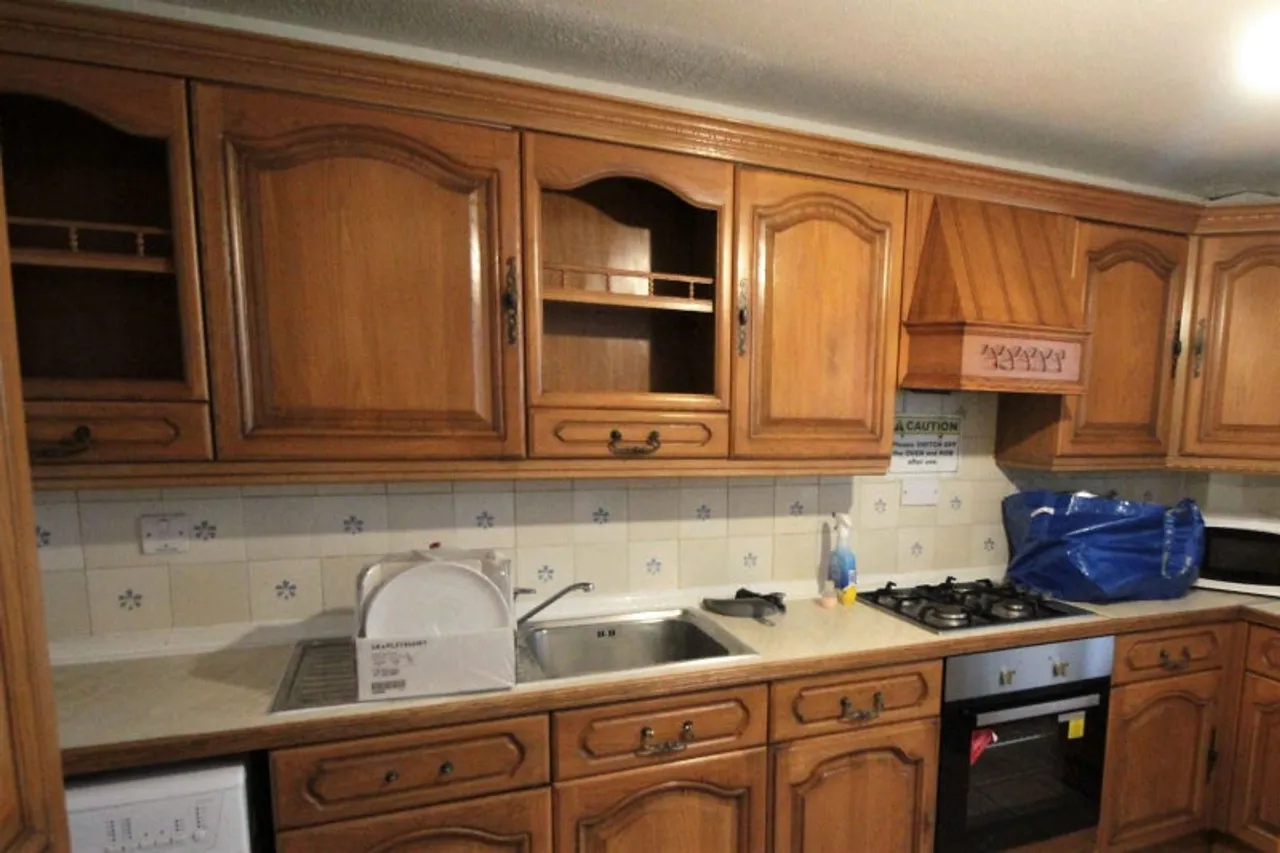 Property thumbnail 3