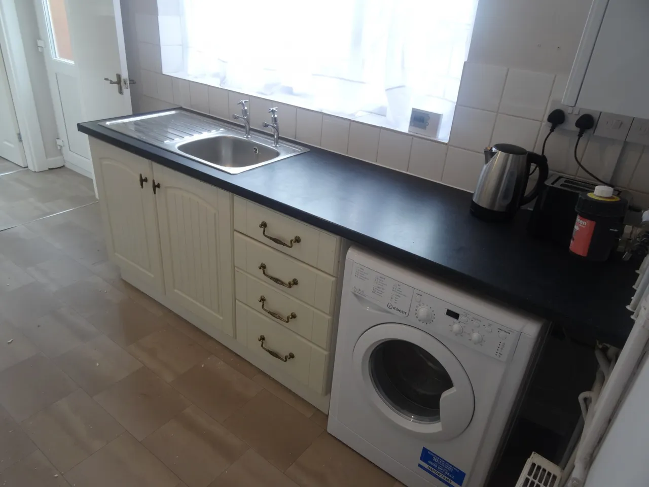 Property thumbnail 2