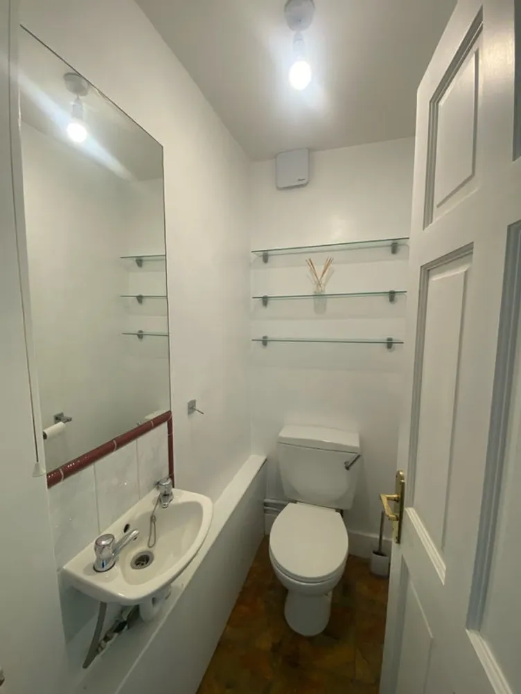 Property thumbnail 3