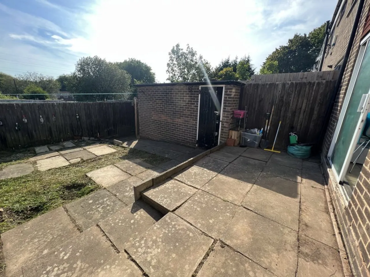 1727782133326-d6.jpg