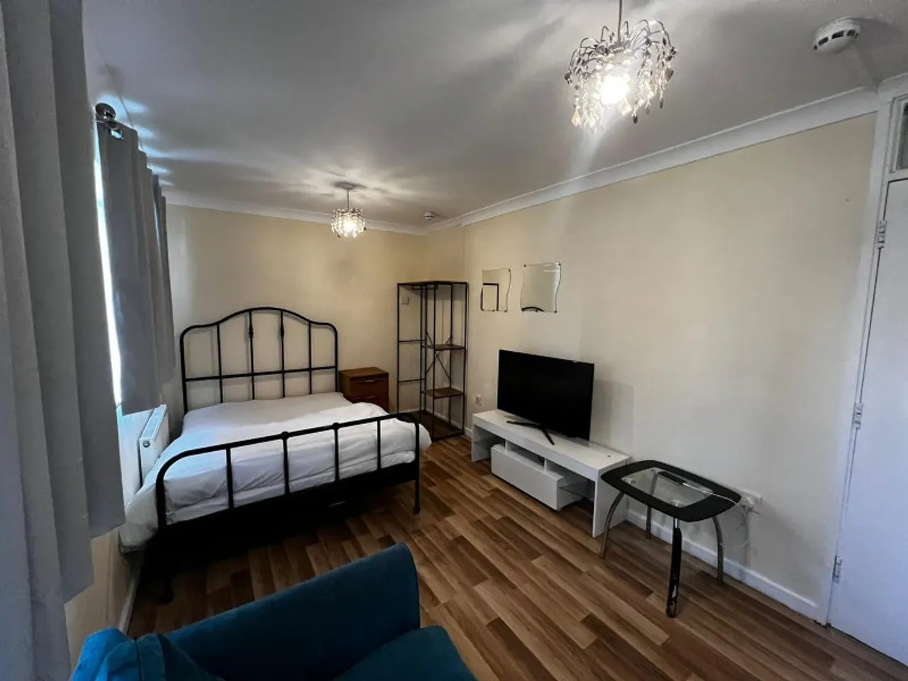 Property thumbnail 2