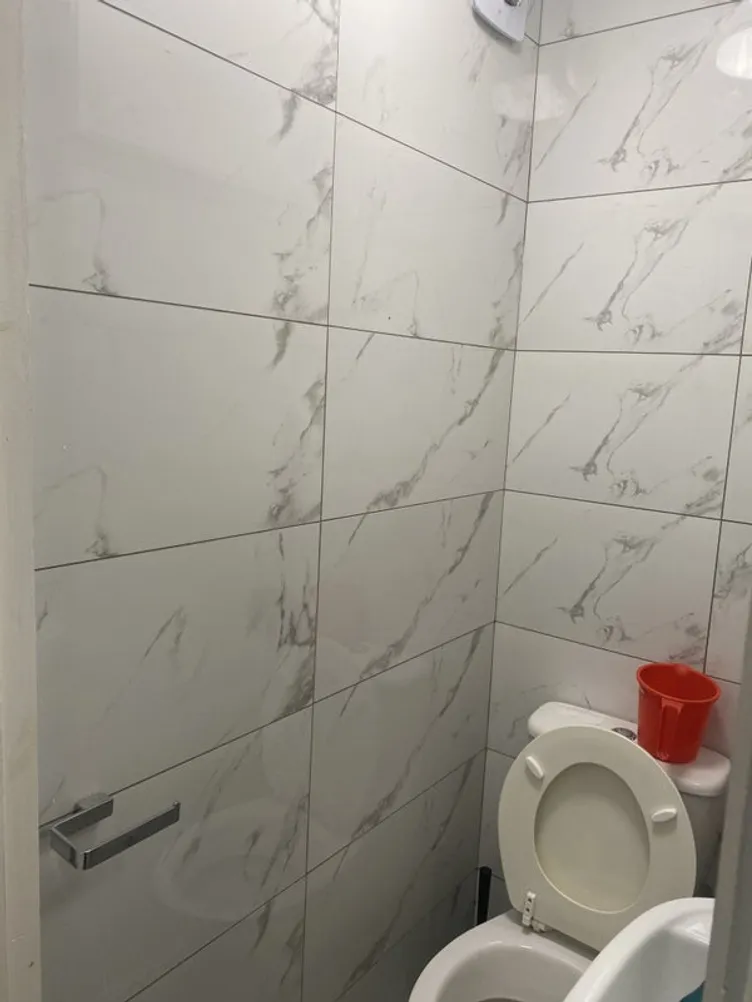 1728649230313-c6.jpg