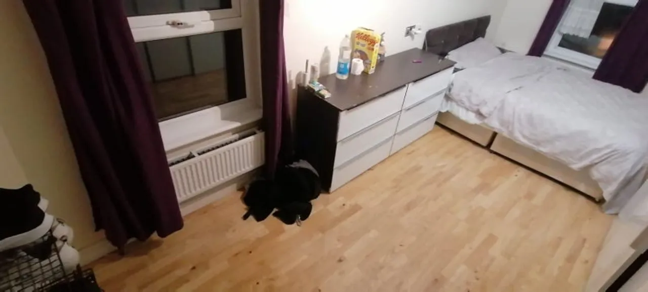 Property thumbnail 2