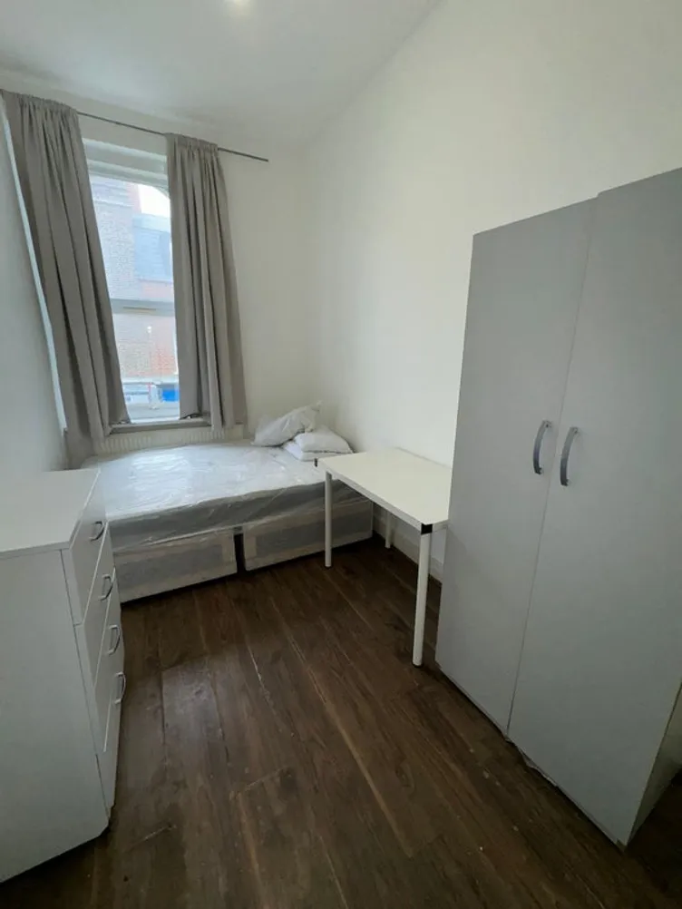 Property thumbnail 2