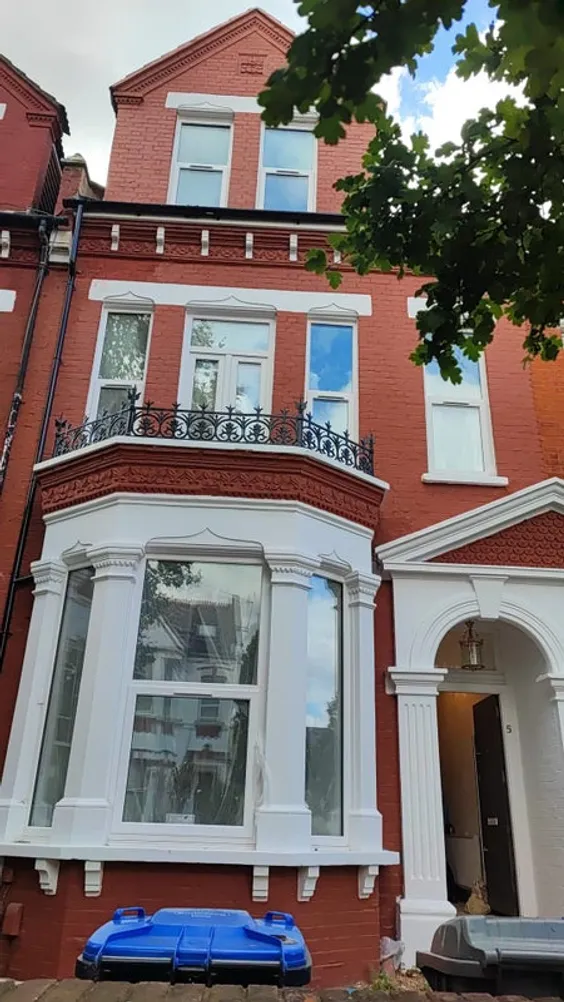 Property thumbnail 3