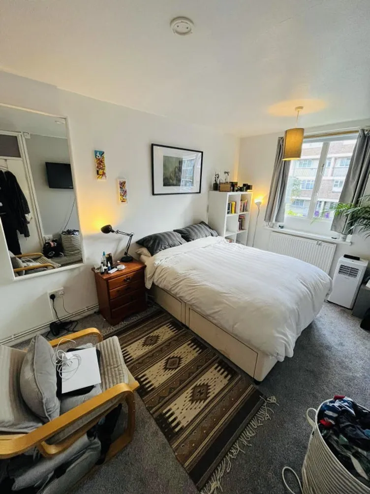 Property thumbnail 3