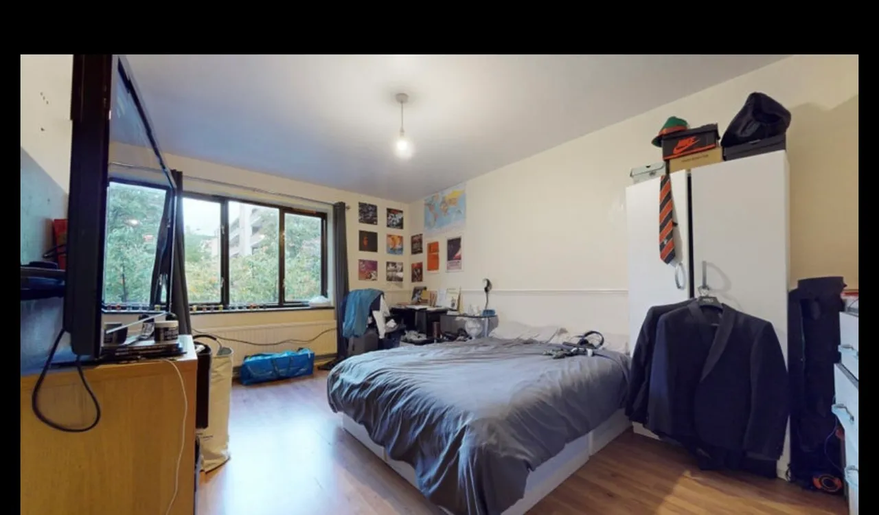 Property thumbnail 3