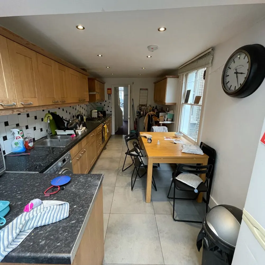 Property thumbnail 3