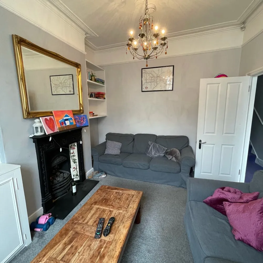 Property thumbnail 3