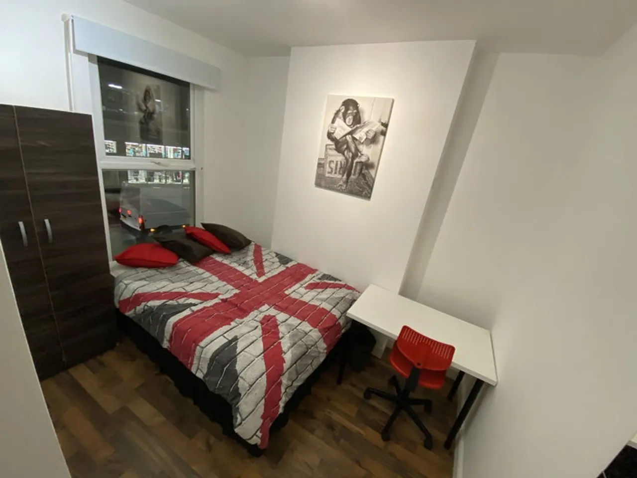 Property thumbnail 2