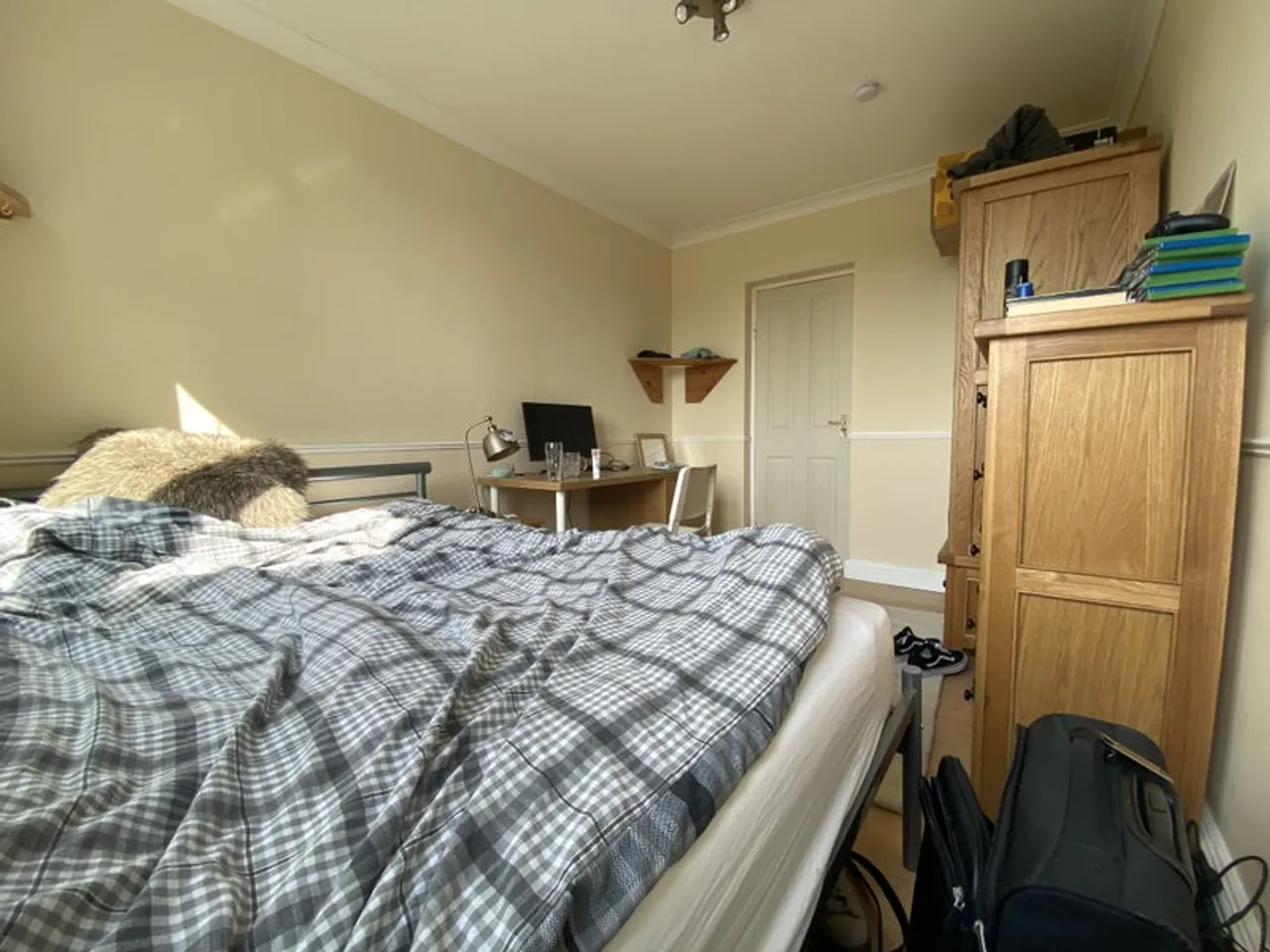 Property thumbnail 2