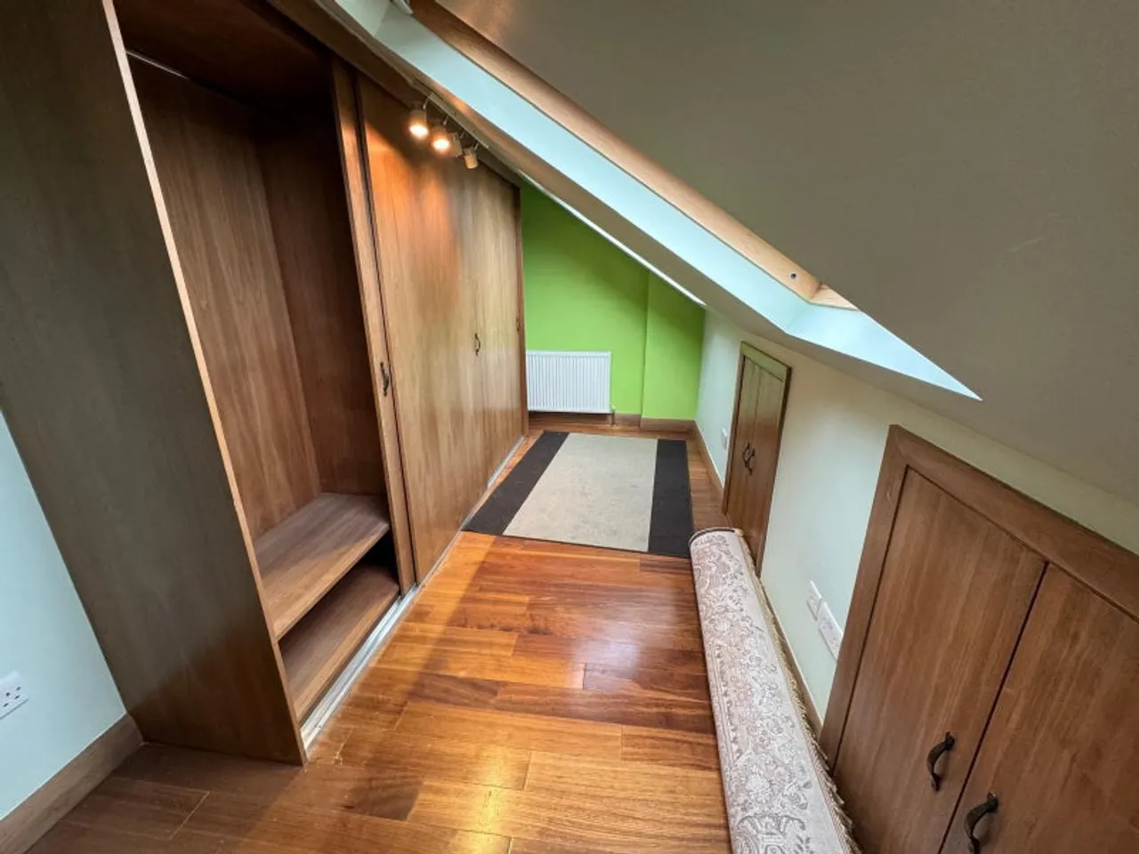 Property thumbnail 2