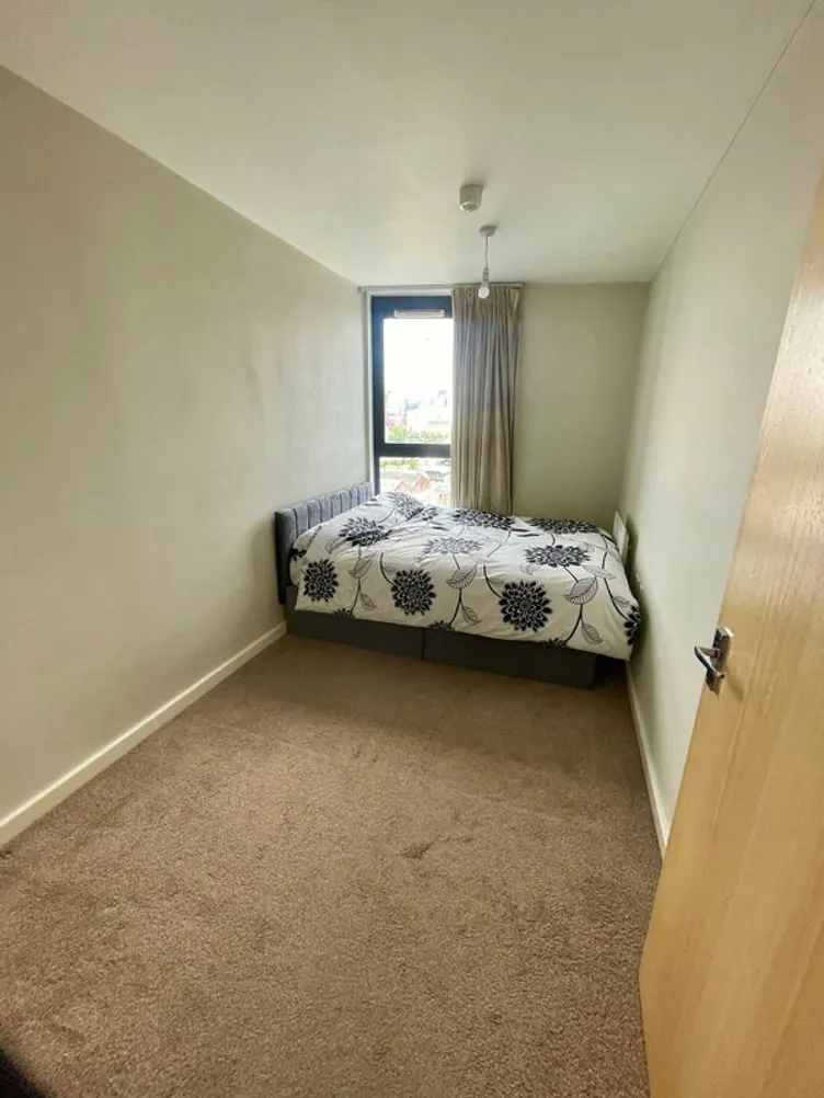 Property thumbnail 2