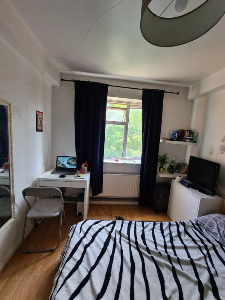 Property thumbnail 2