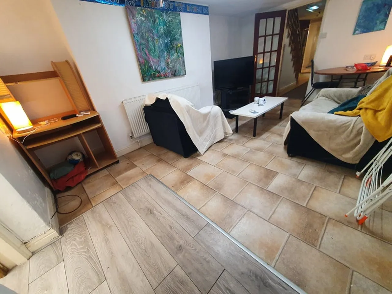 1733749881909-z2.jpg