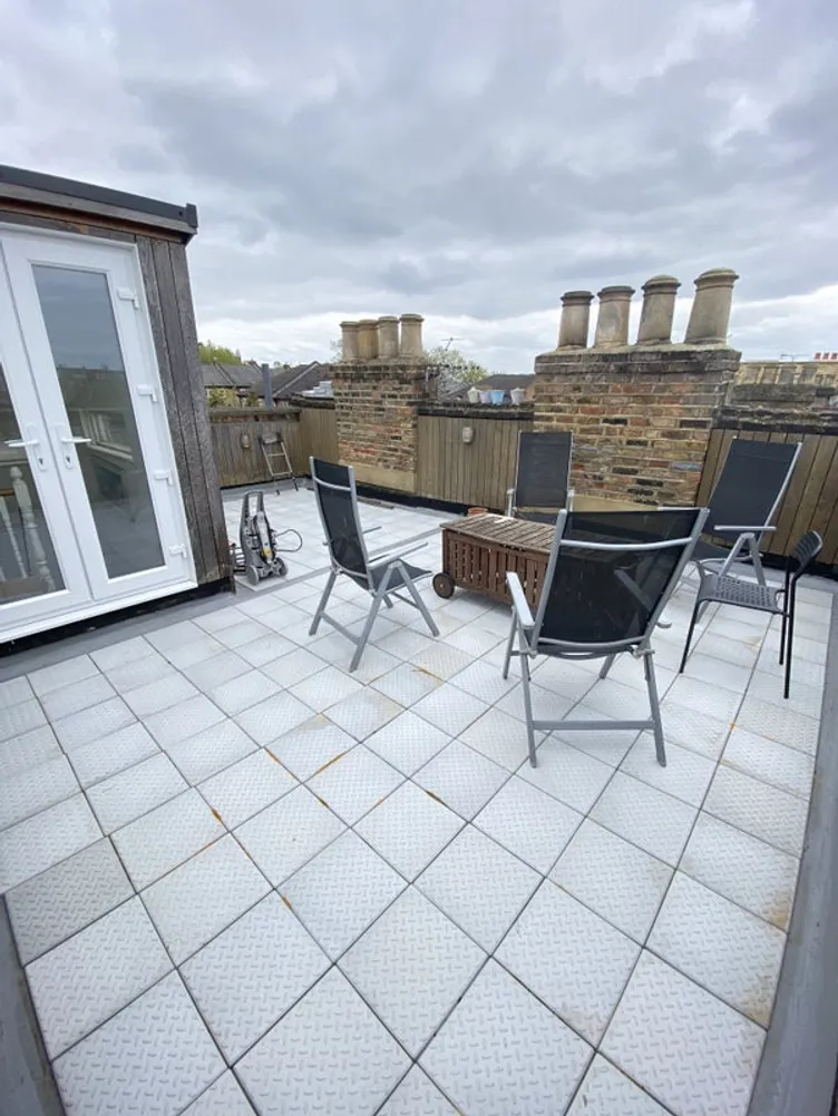 Property thumbnail 3