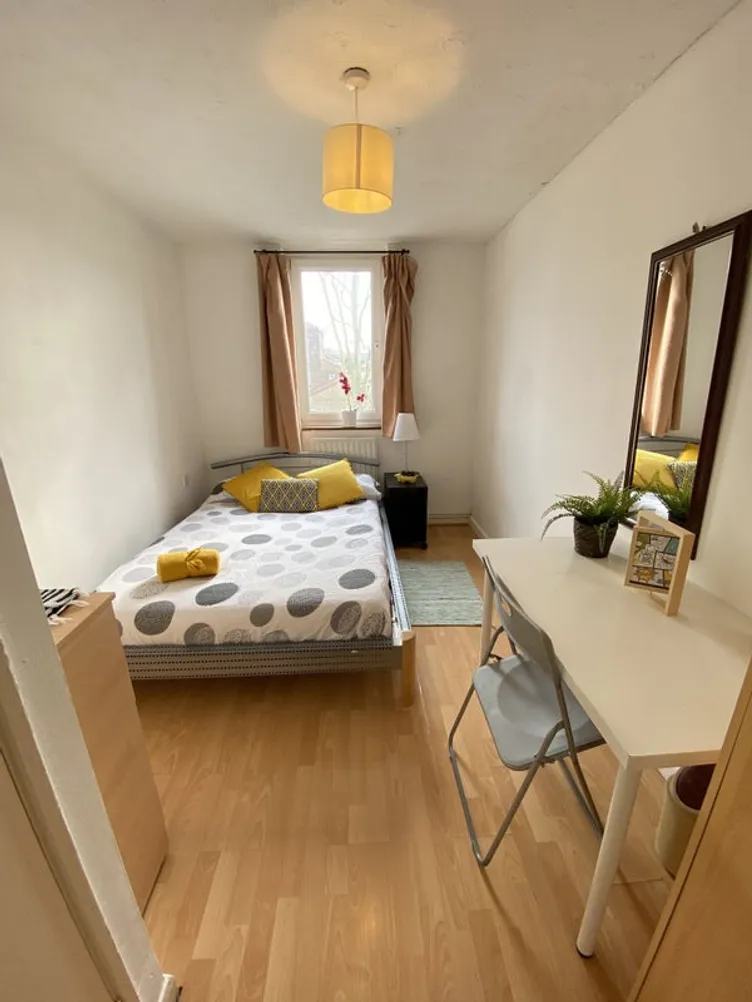 Property thumbnail 2