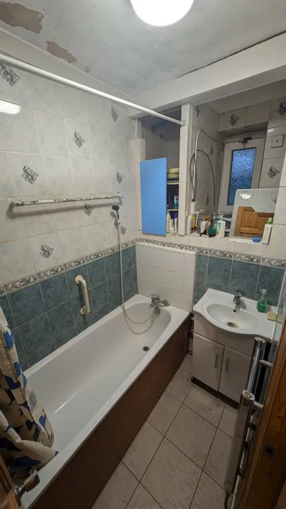 1734013107497-c7.jpg