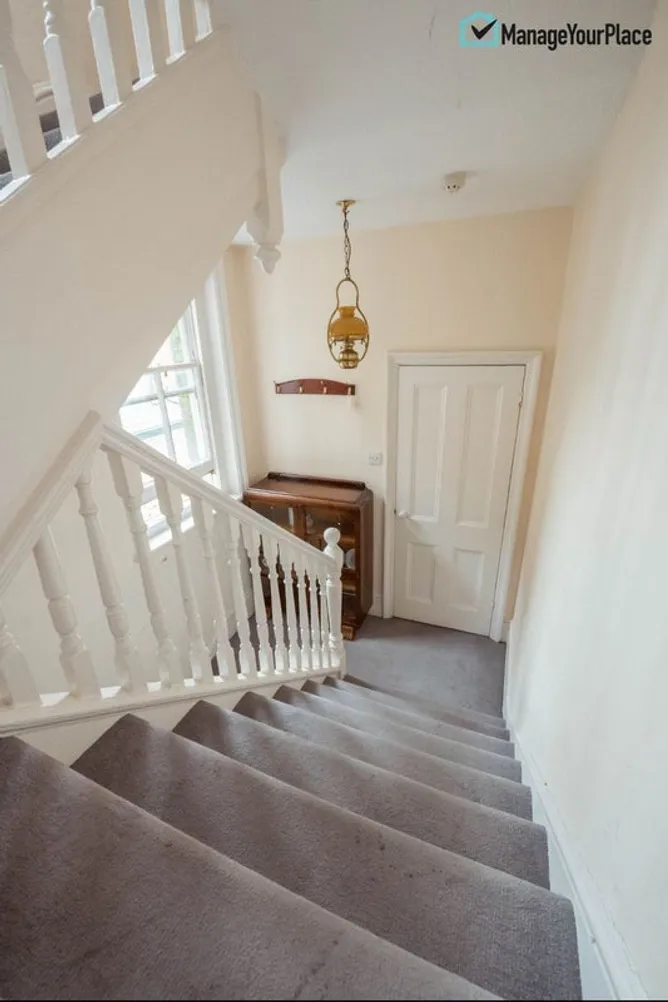 Property thumbnail 3