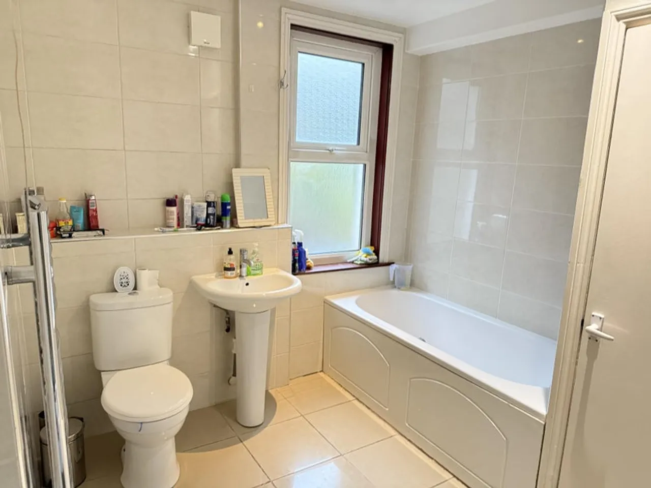 Property thumbnail 2