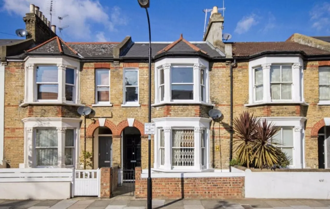 Property thumbnail 3